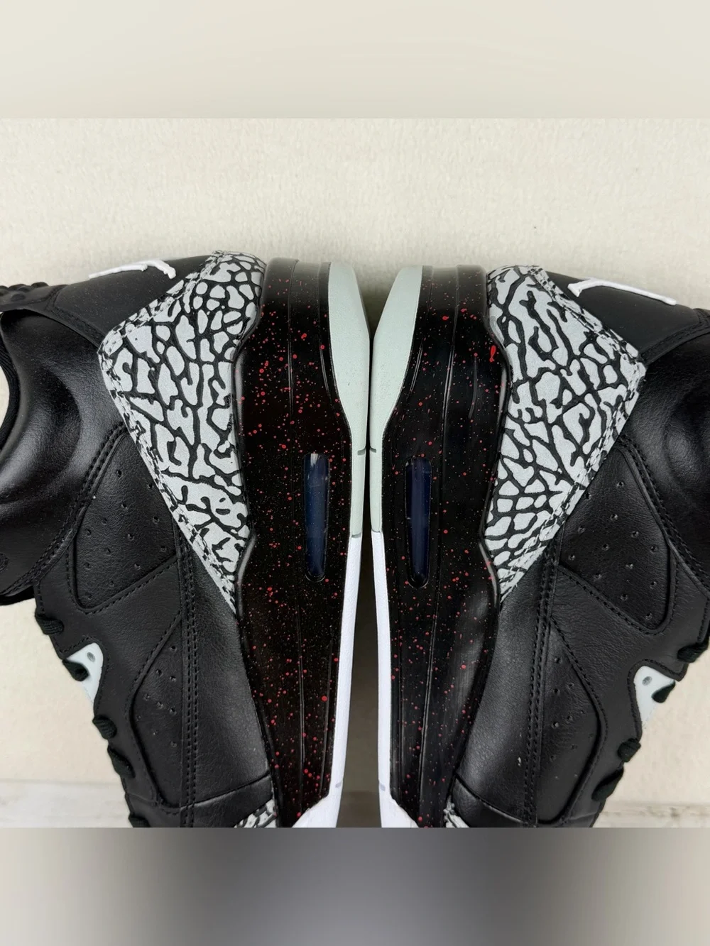 Nike Air Jordan Son of Mars Low Black Cement Men’s 9 580603-002 New -Damaged Box